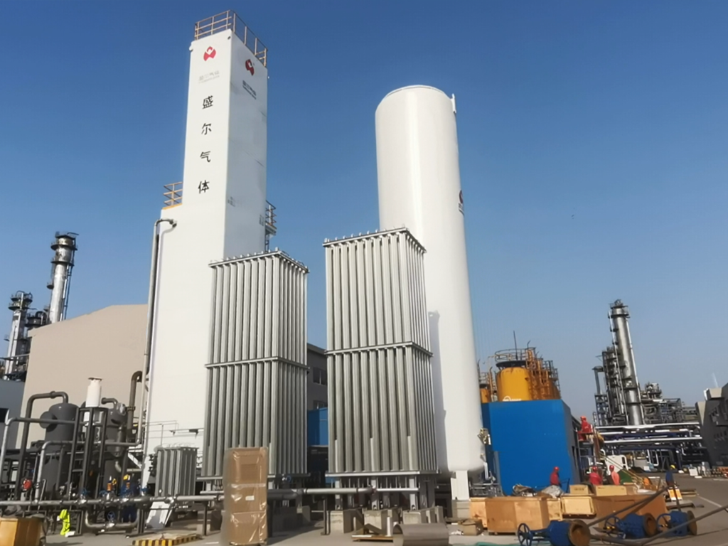 Cryogenic Air Separationfor Power Plants