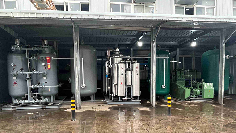 Energy-efficient industrialnitrogen generators